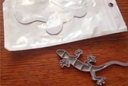 Металлическая 3D наклейка на авто ящерица