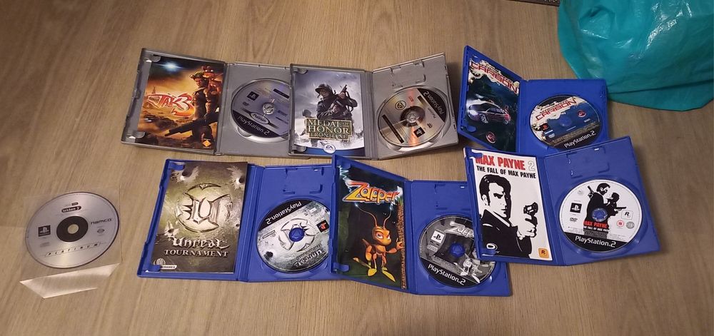 Jogos e comando Playstation 2