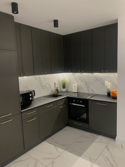 Apartamenty na Doby w Łodzi – Centrum, Parking, Komfort!