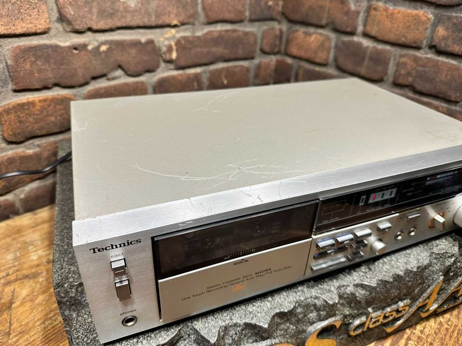 Magnetofon Technics M 228 X