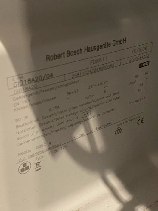 Вбудована морозильна камера 85 см Bosch GID 18A20