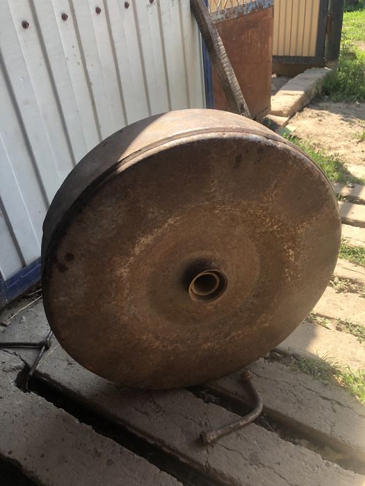 Продам колисо до плуга