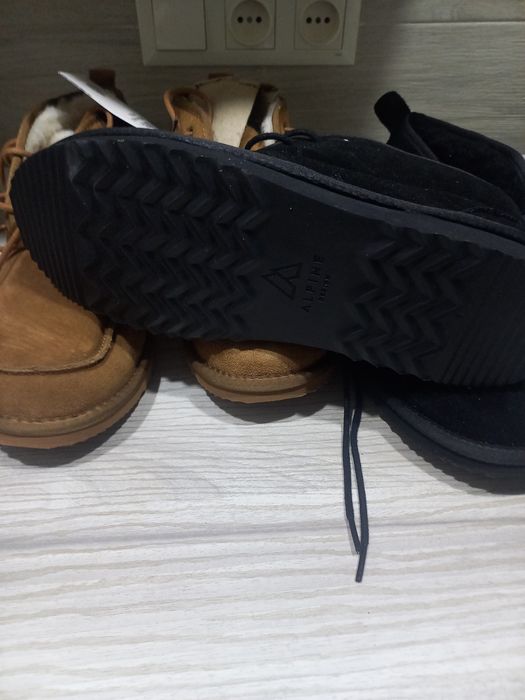 ALPINE черевики. 43 розмір