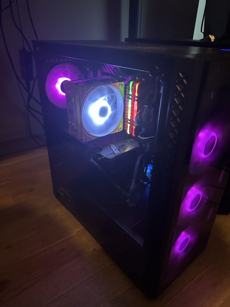 Komputer do gier CPU Ryzen 5 5600X, GPU RX6600XT, 32GB RAM