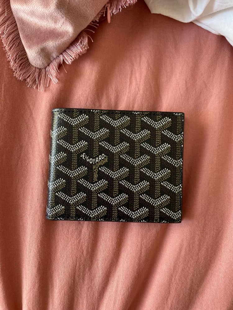 carteira goyard pequena