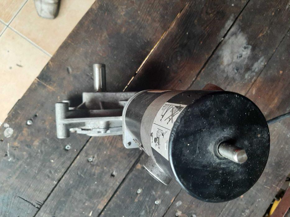 Silniki elektryczny 24V z przekładnią kątową, motoreduktor,wózek inwal