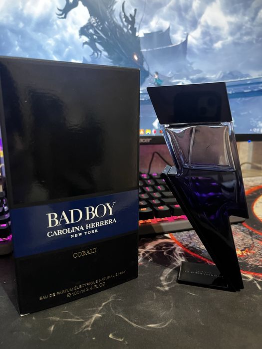 Perfum Corolina herrera Bad Boy cobalt