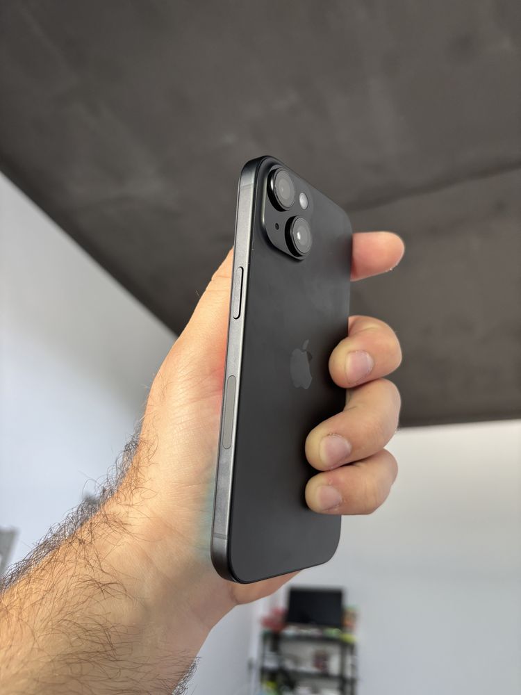 Apple iphone 15 128 gb айфон як новий 100%