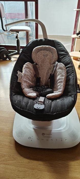 Ovo de bebê. Como novo.