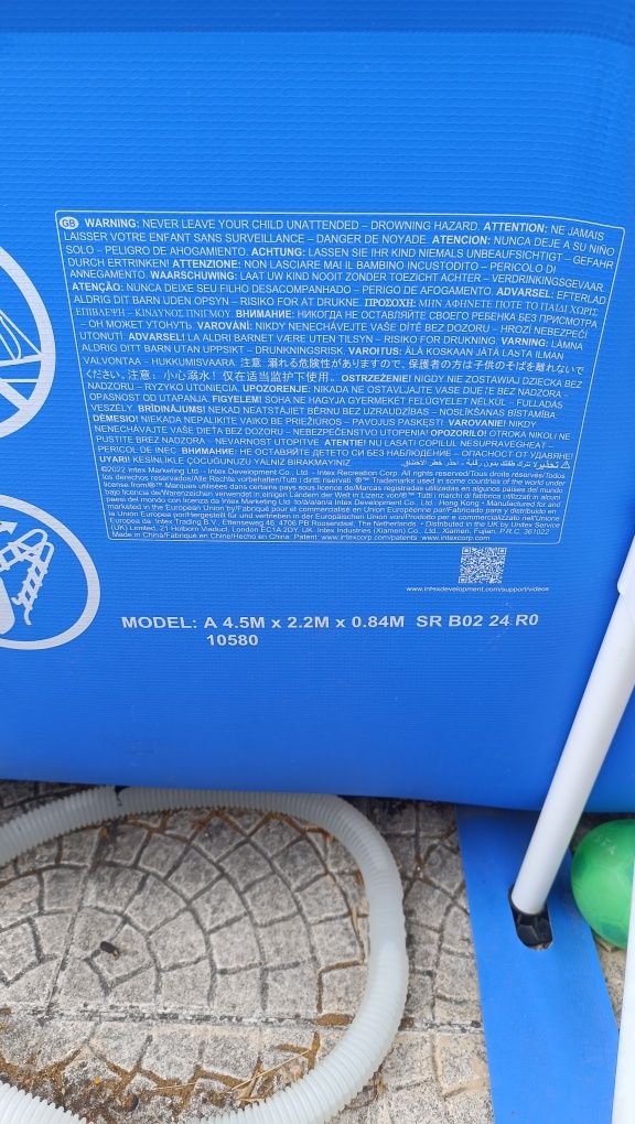 Piscina usada apenas este ano