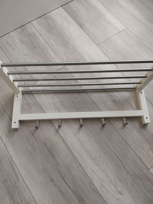 Wieszak półka na kapelusze IKEA Tjusig biały 79 cm.