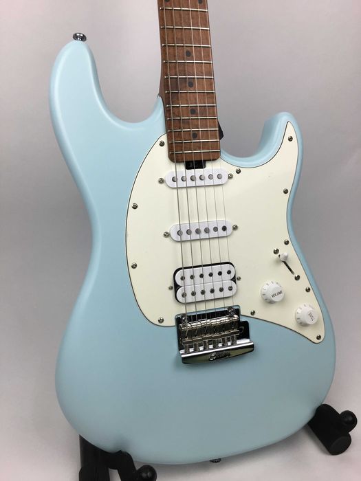 STERLING CT-50 CT50 Music Man Cutlass  CT50HSS  HSS Stratocaster