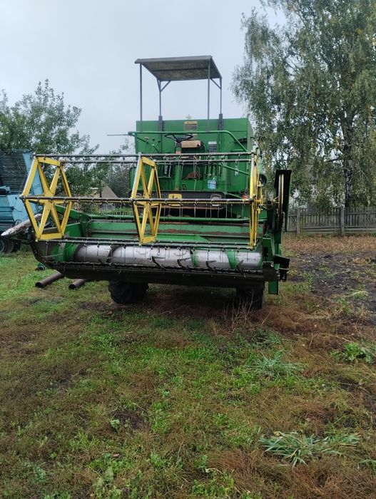 Продам комбайн Джон дір 942