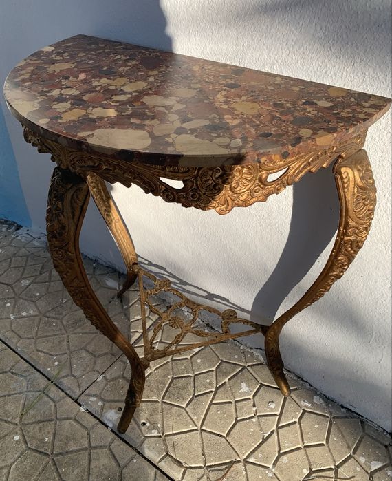 Mesa em Brecha da Arrábida