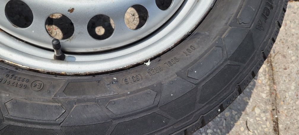 VW T5 T6 T7 Zapas Zapasowe Jedna Zapasówka Sztuk
