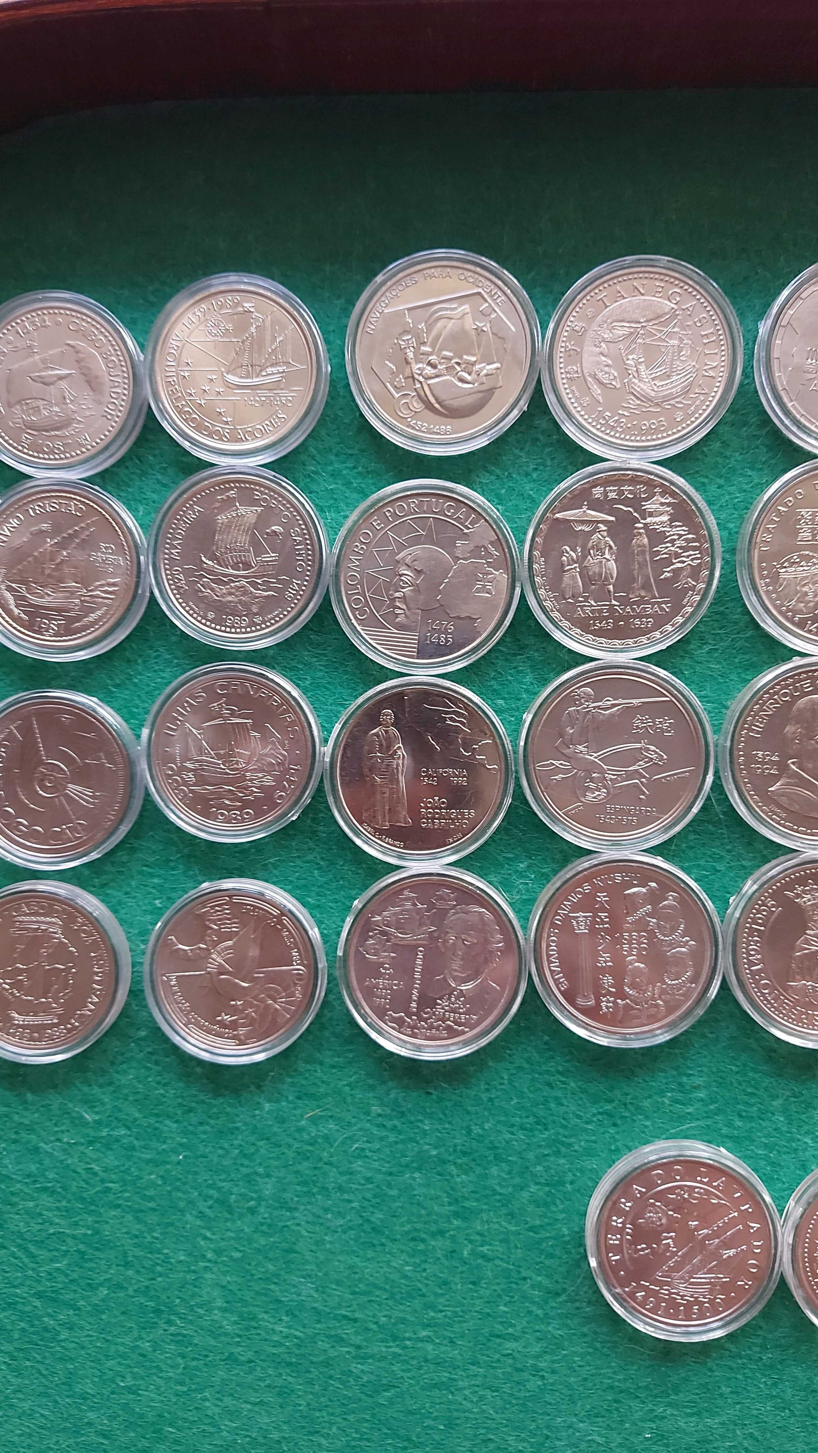 Coleção completa das 44 moedas comemorativas dos Descobrimentos