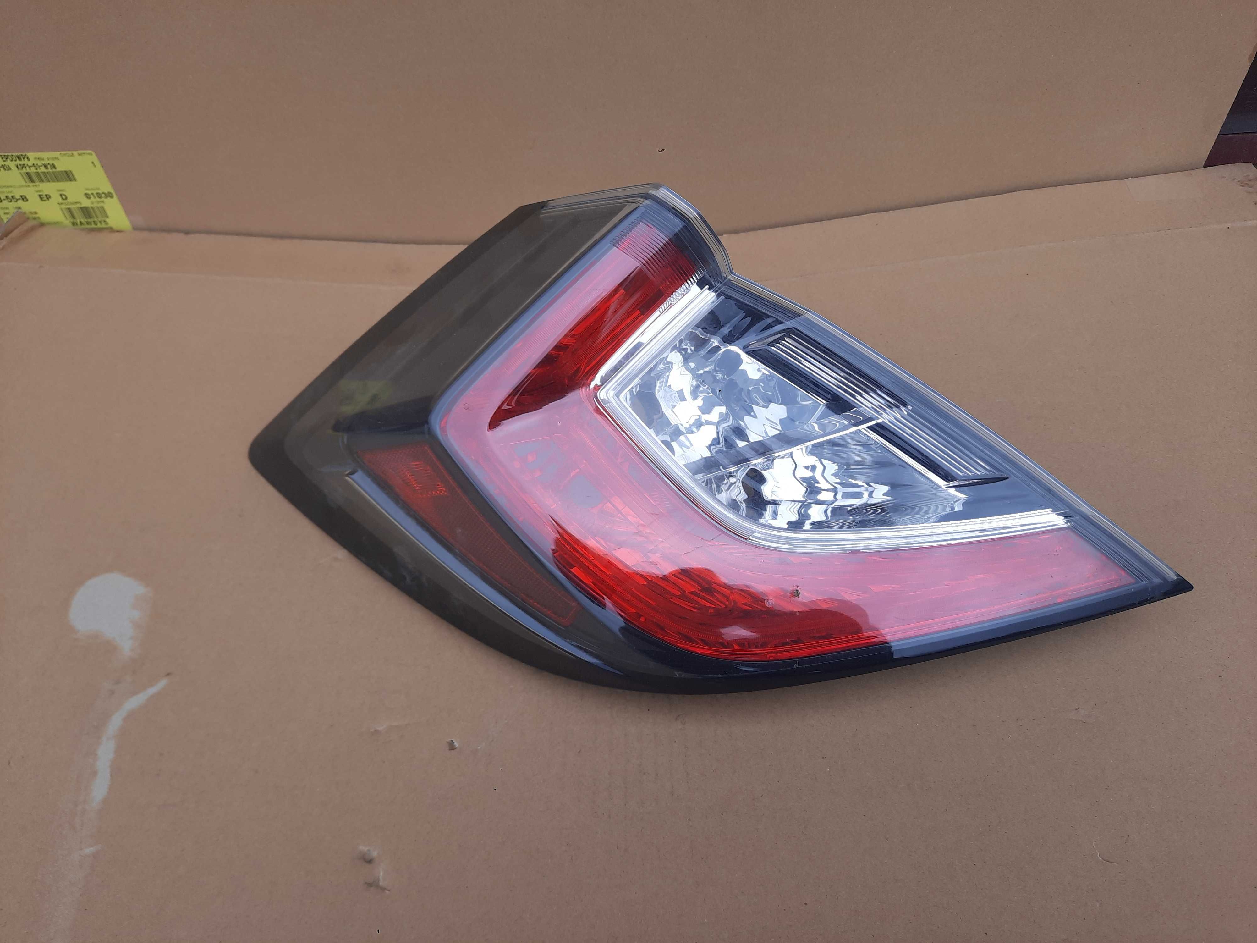 Lampa tył Honda Civic X USA