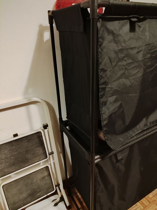 Sapateira com muita arrumação