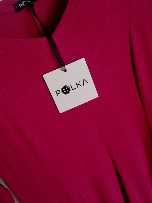 Ciemno różowa sukienka Polka