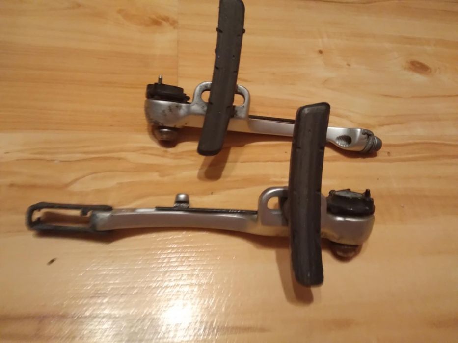 Dwie szczęki hamulcowe XLC