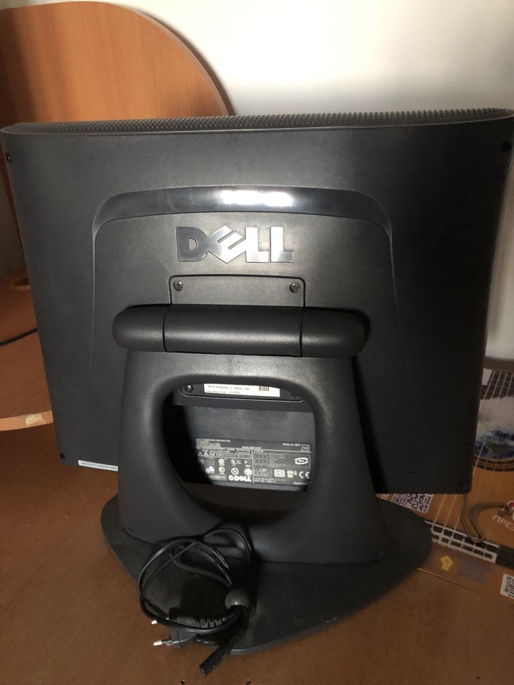 Монітор Dell 15” vga