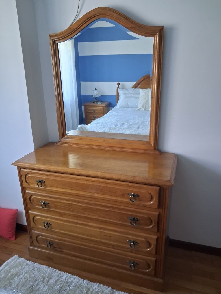 Vendo quarto completo
