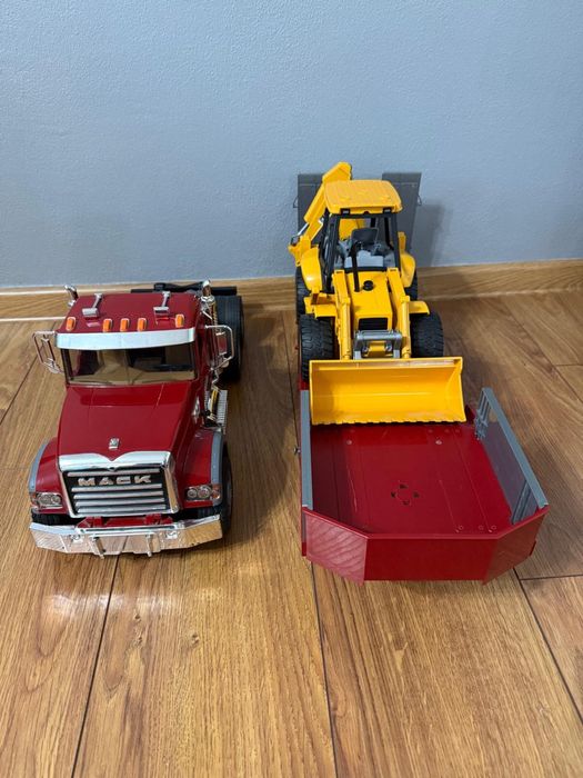 Bruder MACK Naczepa + Koparka