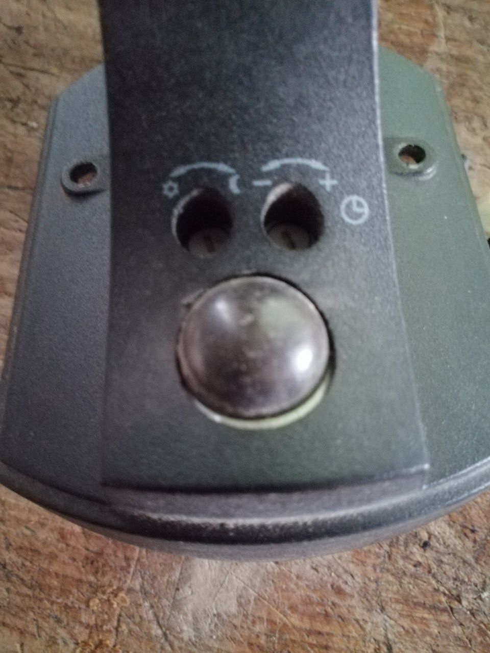 Lampa Ścienna Zewnętrzna Z Czujnikiem Ruchu