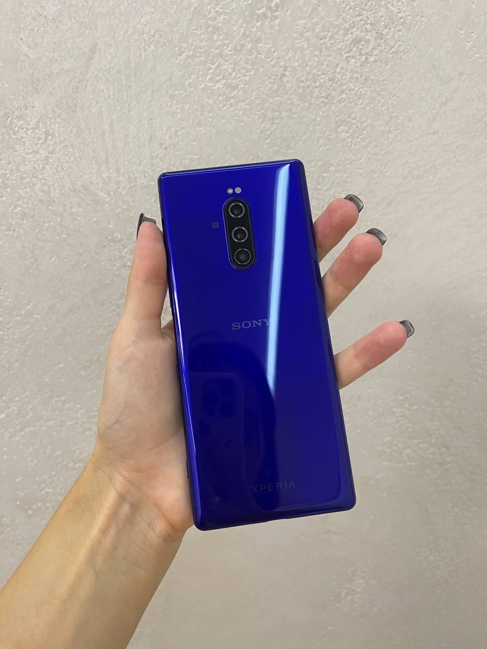 Смартфон Sony Xperia 1 SOV40 6/64 Gb 1Sim+microSD