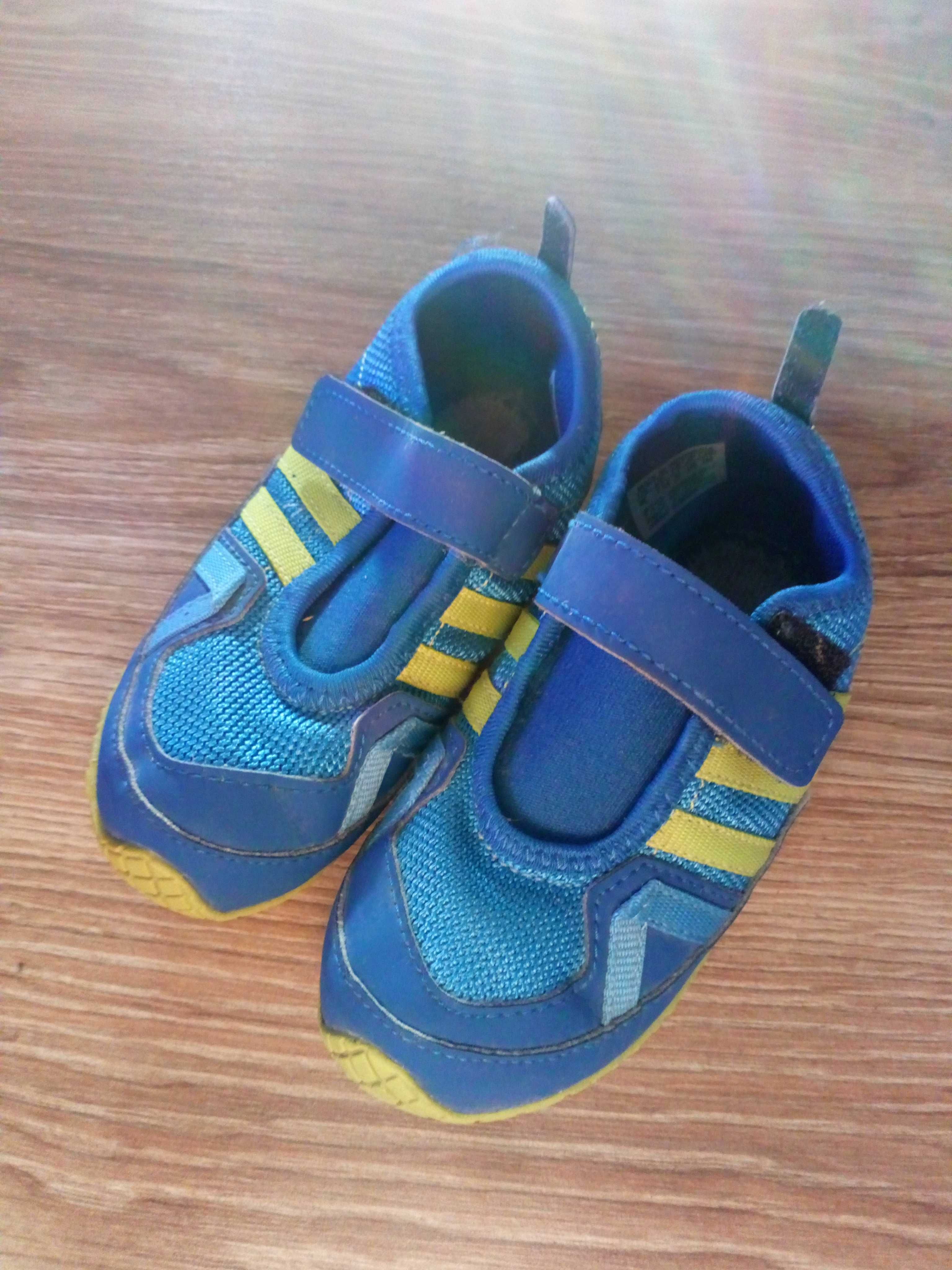 Buty adidas dla dziecka