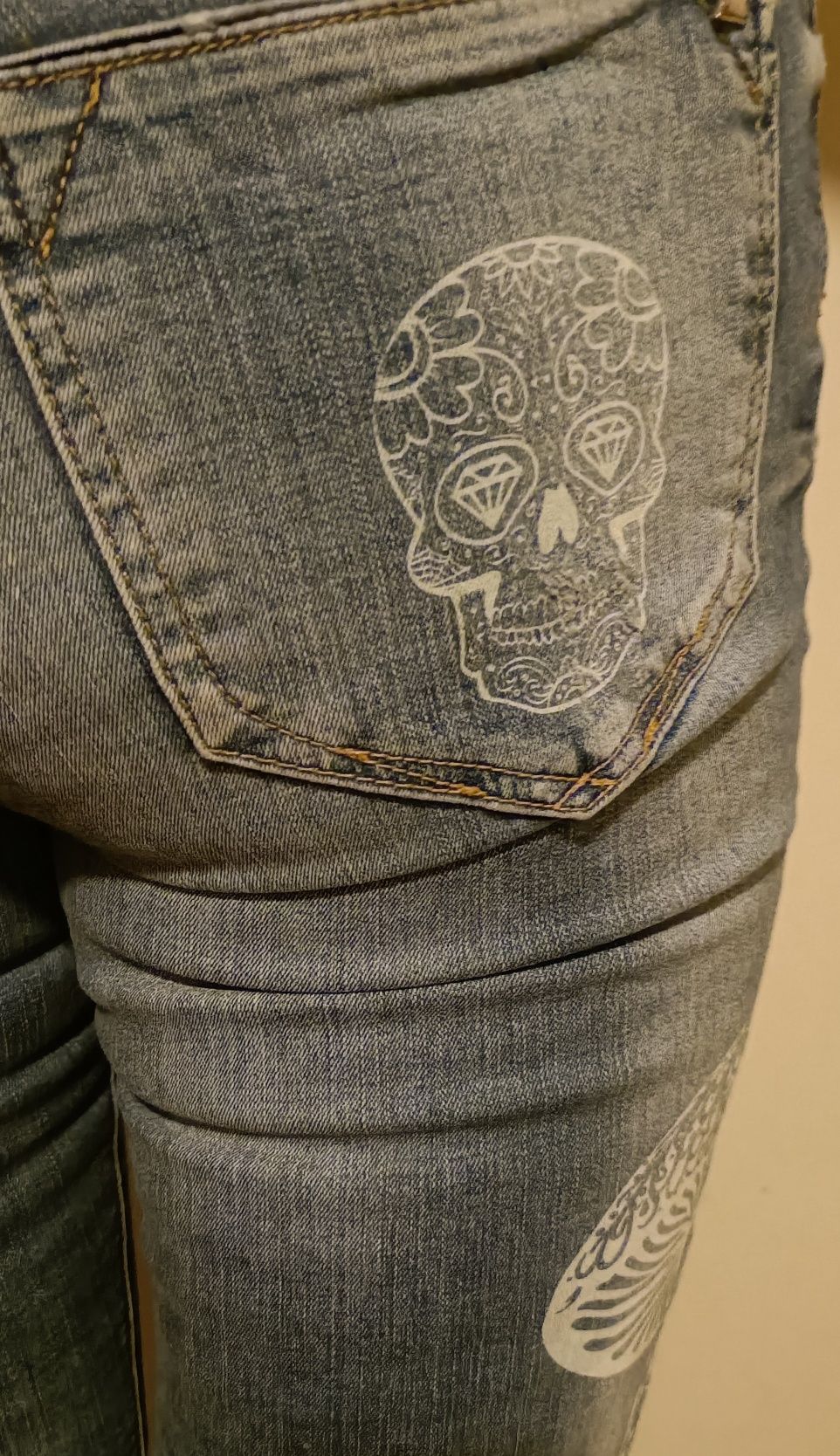 Spodnie zdobione jeans damskie 36 lycra