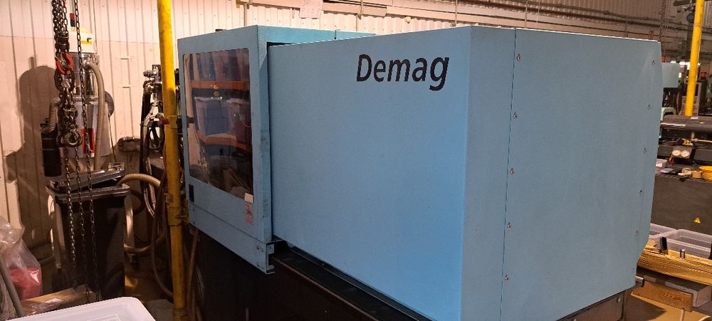 Wtryskarka Demag 800-400