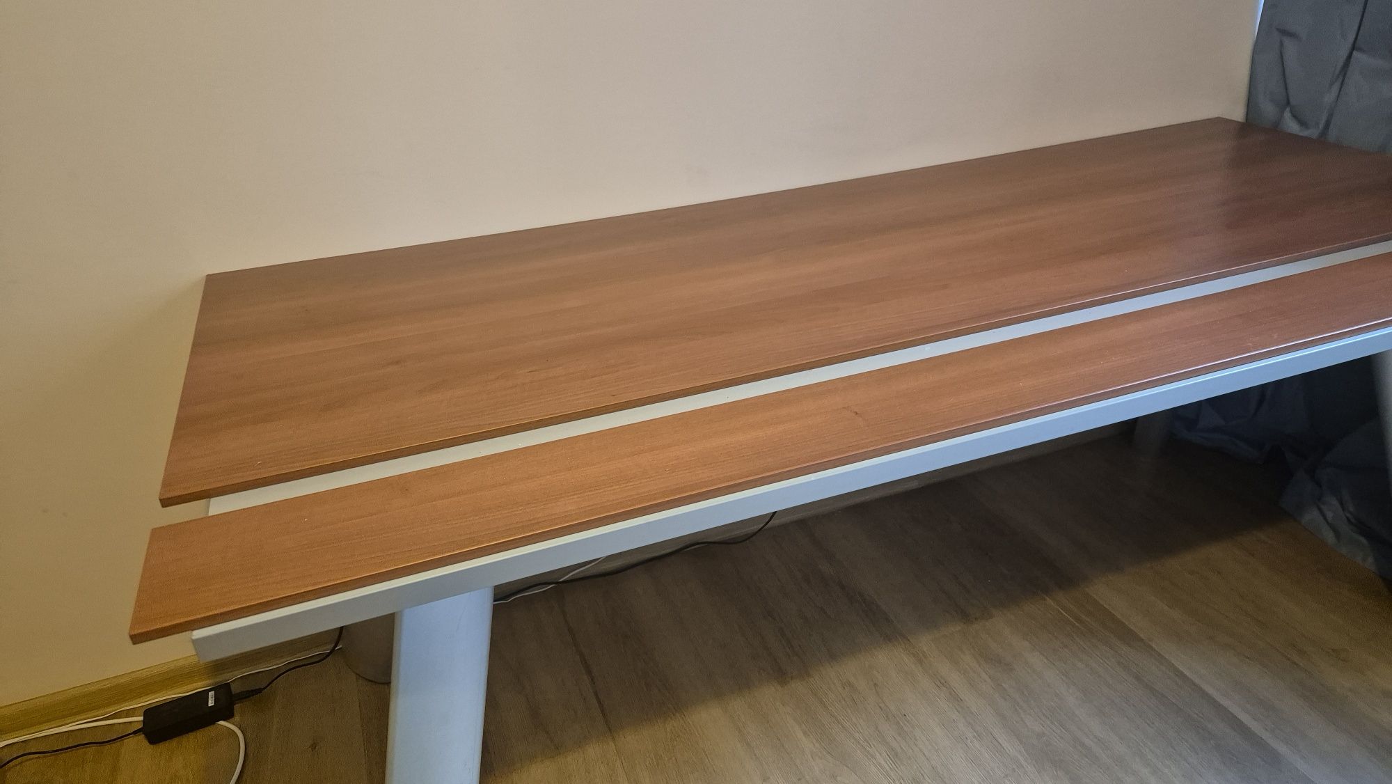 Biurko ikea stan bardzo dobry