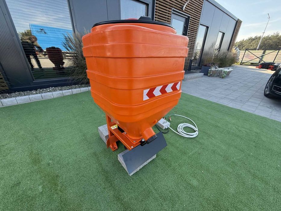 PROMOCJA! Solarko-posypywarka 110L 12V