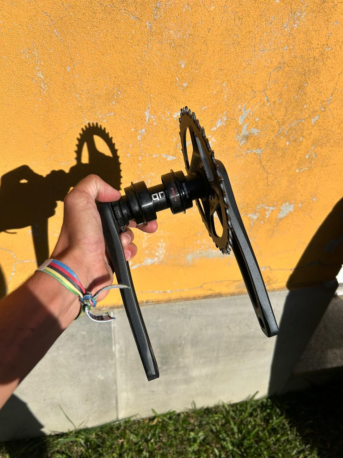 Pedaleiro SRAM Apex 1 DUB Wide 1x12 velocidades 40D