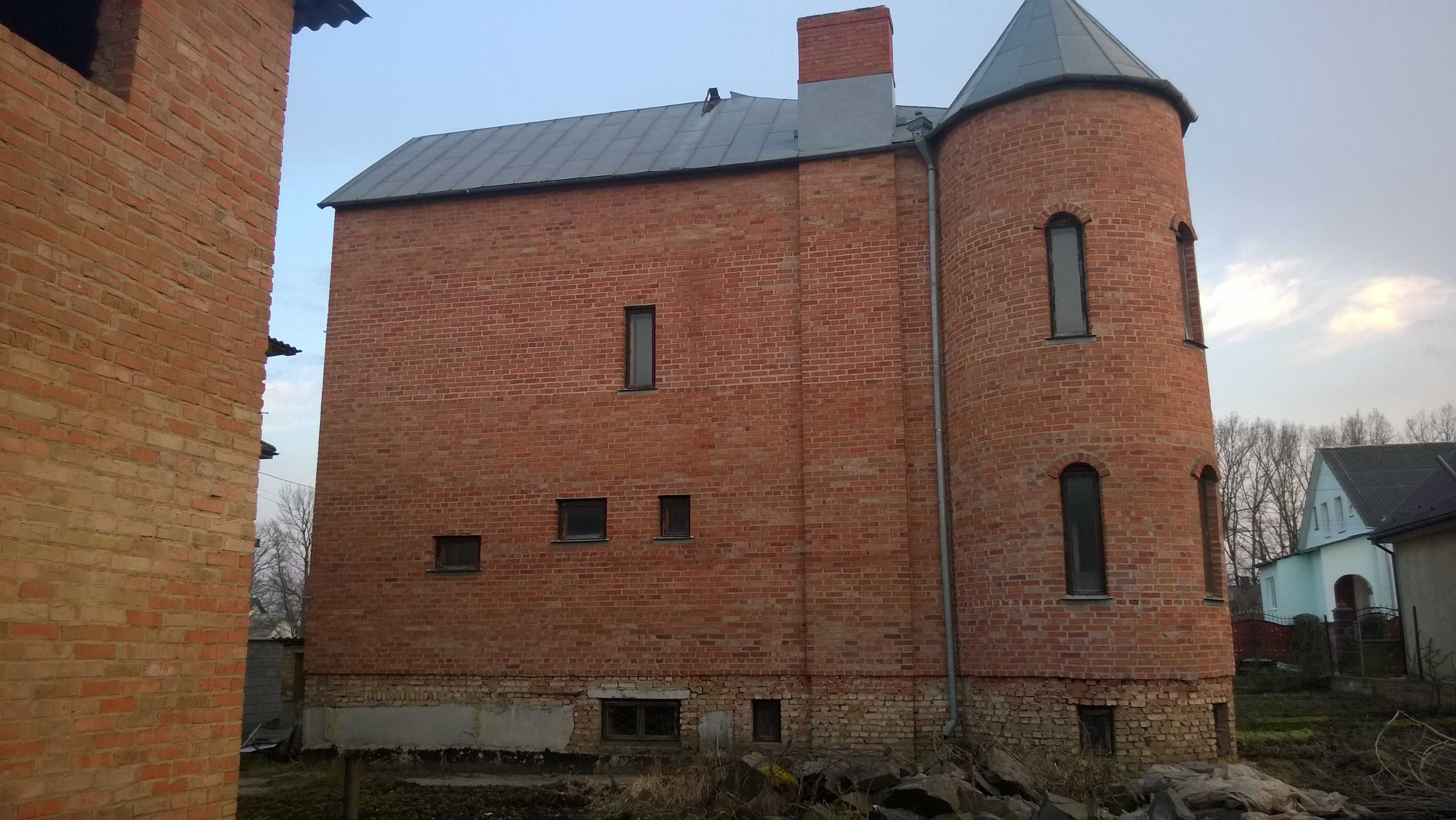 ПРОДАЖ. Будинок цегляний Здолбунів 2 (новобудова) 6 км - від Рівного
