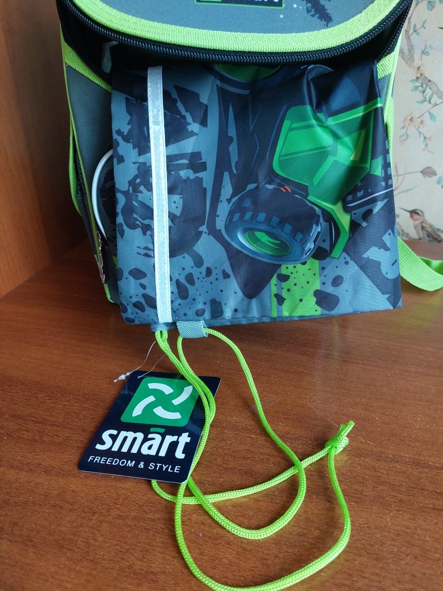 Рюкзак школьный Smart