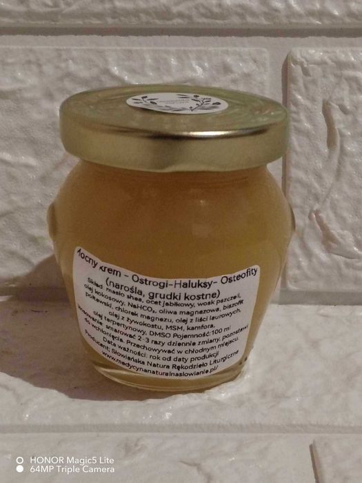 Mocny krem-Ostrogi, Haluksy, Osteofity (narośla, grudki kostne)