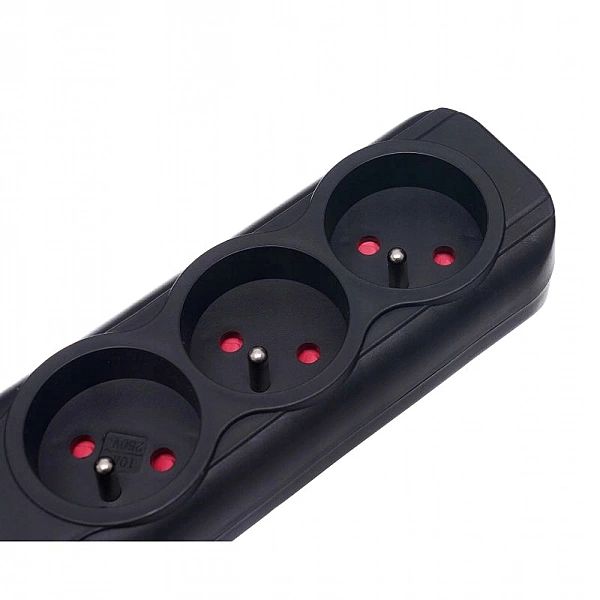 Przedłużacz Listwa Zasilająca Z 3 Gniazdami I 2 Portami Usb 1,5M Kd403