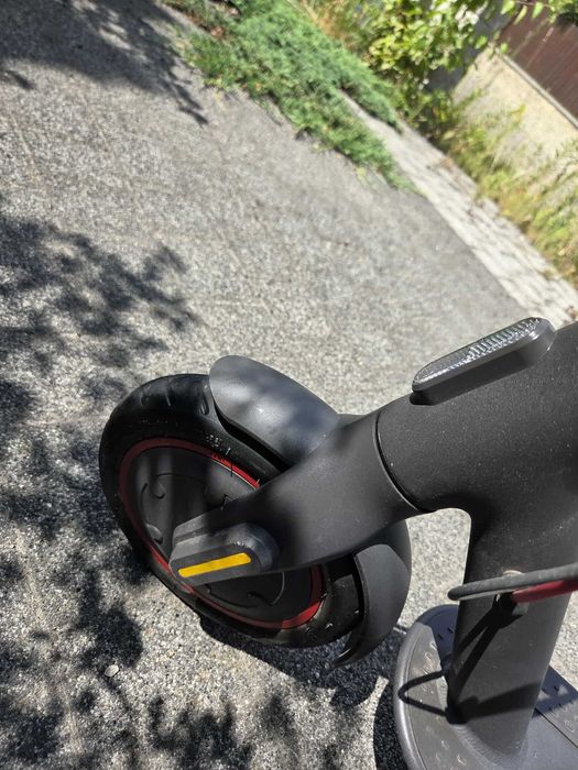 Hulajnoga elektryczna XIAOMI Mi Pro 2 używana.