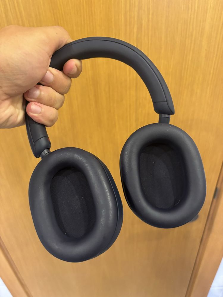 Sony WH-1000XM5 ( como novo)
