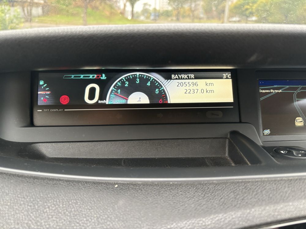 Продам Автомобіль Renault Megane Scenic 2011р