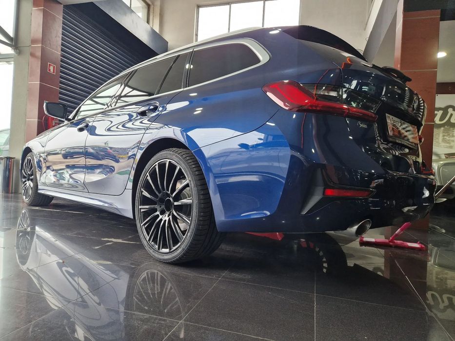 BMW 318 d Touring Sport Line