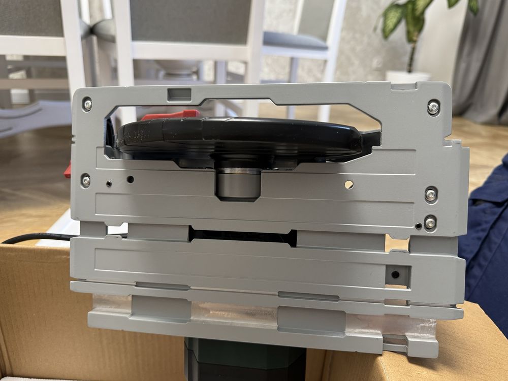 Нова Ручна циркулярна дискова пила Metabo KS66FS