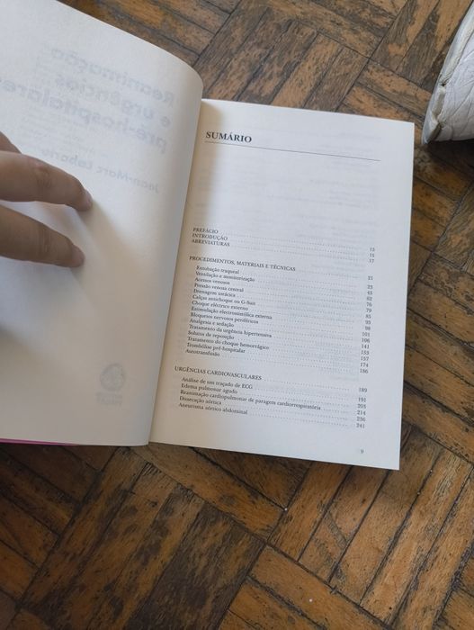 Livro de Reanimação e Urgências Pré-Hospitalares do Instituto Piaget