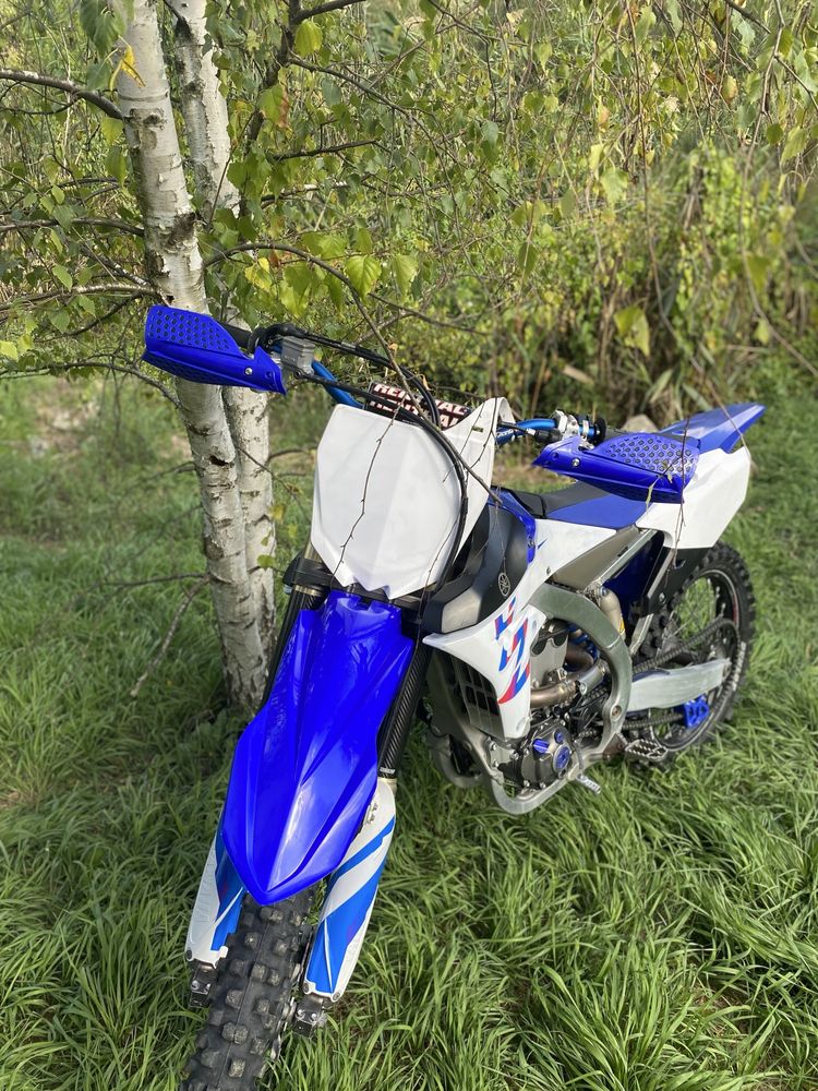 Yamaha yz250f (2015)
