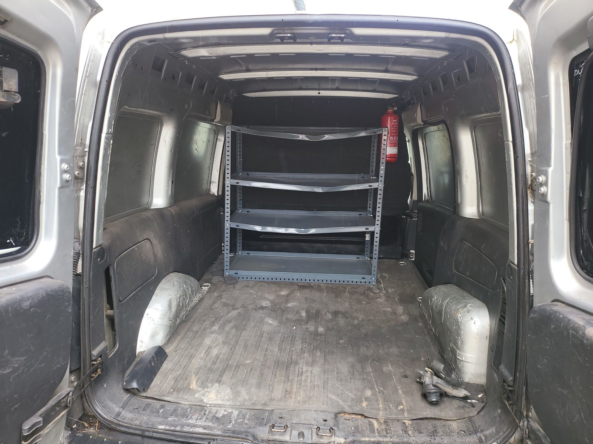 Opel Combo 1.7 CDTI 2006 – Viatura de Trabalho Fiável e Económica