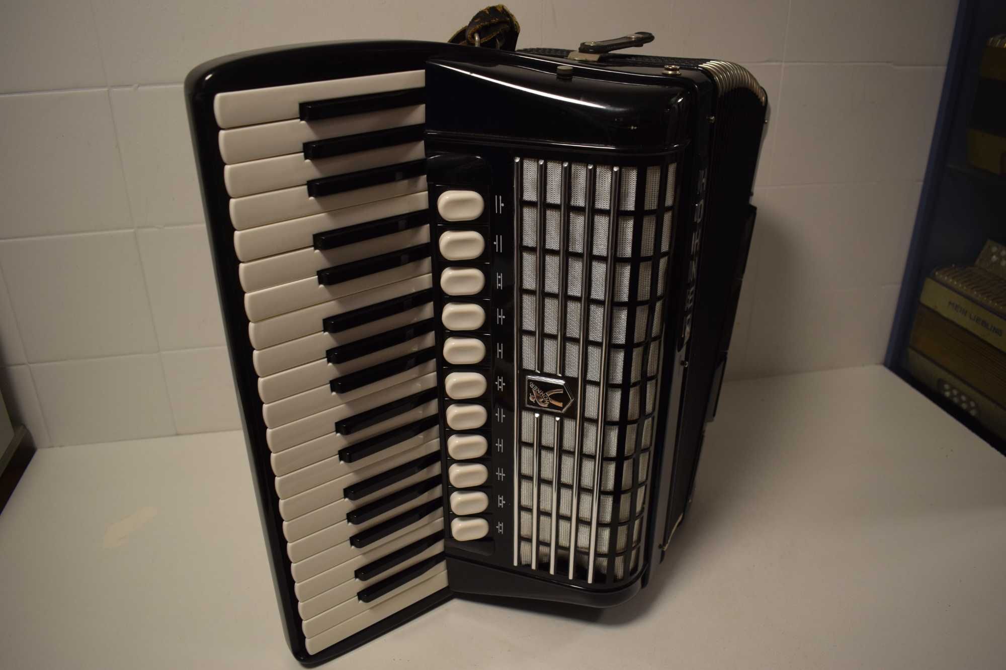 Acordeao Hohner Tango IV P 4 Voz 96 Baixox, N . 50