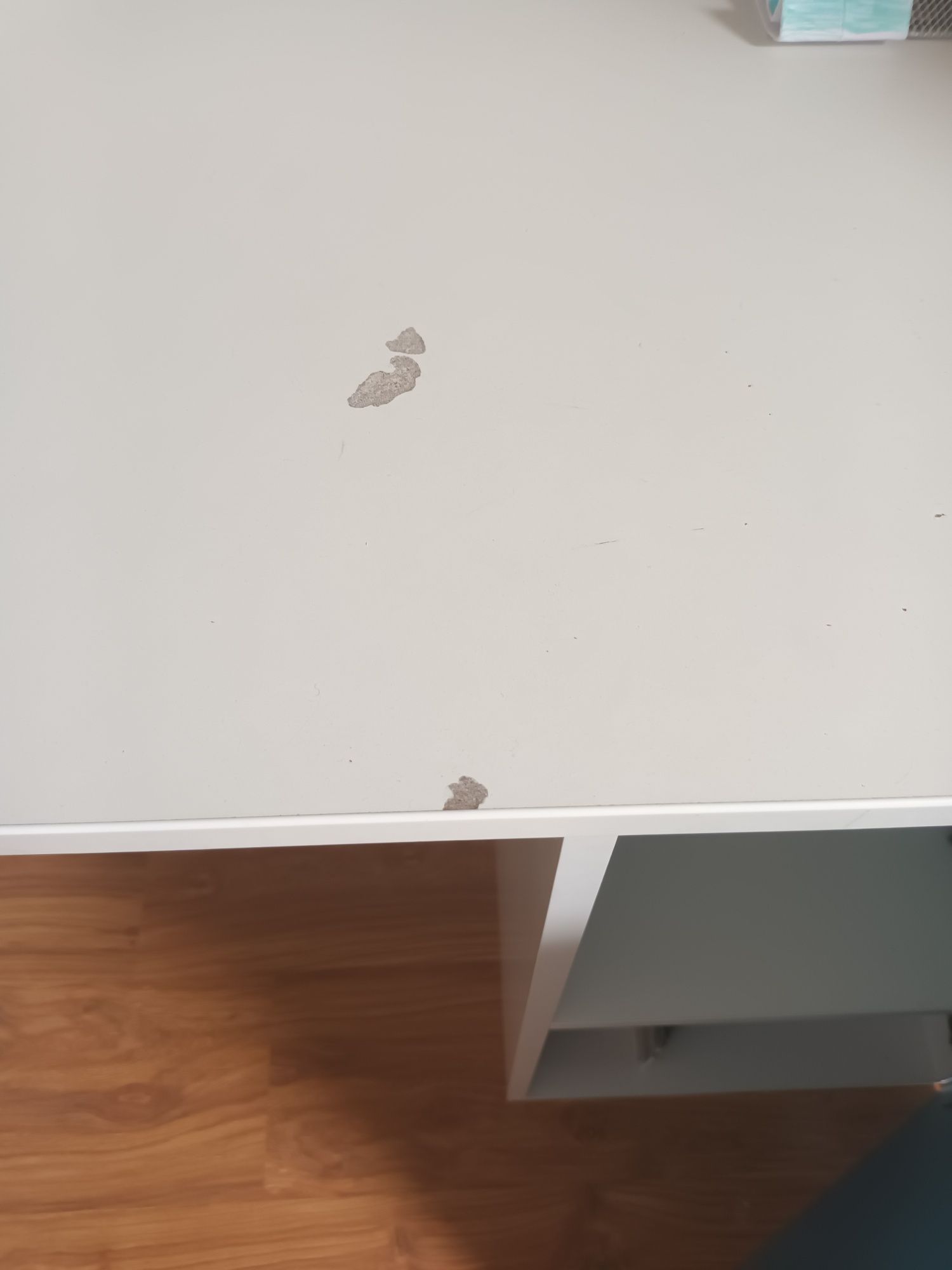 Łóżko piętrowe z biurkiem i szafą