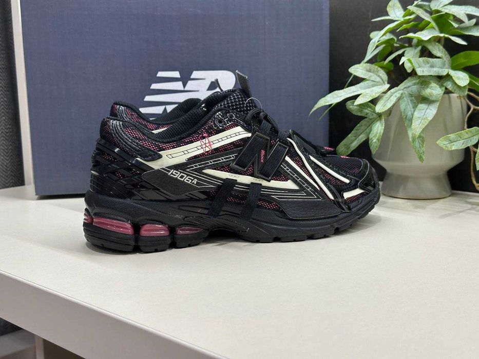 Новинка! кросівки New Balance 1906A Dragon Berry 2025 найк ретро